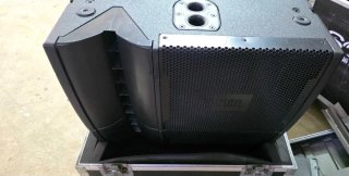 Line Array JBL VRX 932