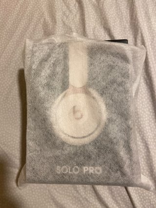 Beats Solo Pro Auriculares Diadema
