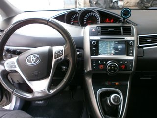 Toyota Verso 2015
