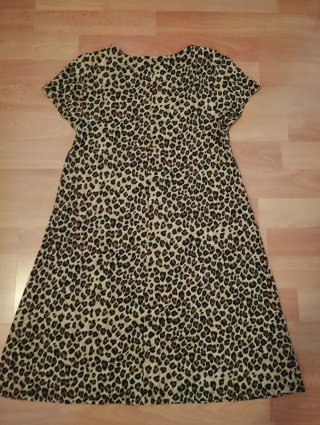 Vestido corto Pull&Bear estampado leopardo