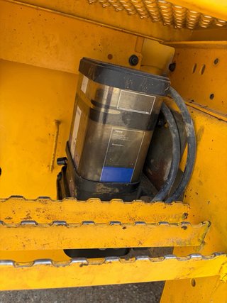 Pala cargadora Volvo L120F