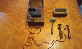 Antiguo aparato electroterapia 1900