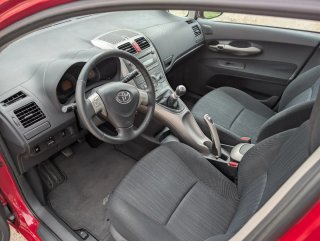 Toyota Auris 2009