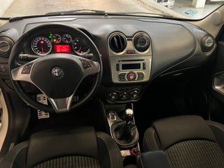 Alfa Romeo MiTo 1.4 105CV Multi-Air Distinctive
