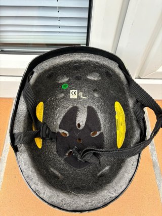 Casco Kryptonics Negro