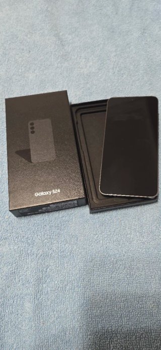 Samsung Galaxy S24  256GB 8GB RAM Caja y Teléfono