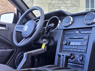FORD MUSTANG CABRIO V8 DE COLECCION !!!