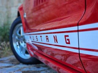FORD MUSTANG CABRIO V8 DE COLECCION !!!