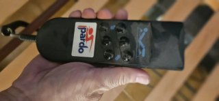 Cama articulada con colchón antiescaras