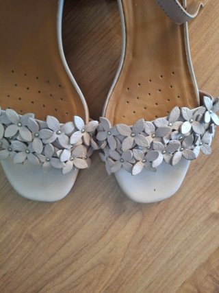 Sandalias Geox Lila Flores