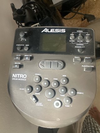 Batería Electrónica Alesis