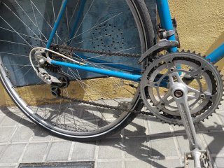 Bicicleta carretera retro azul