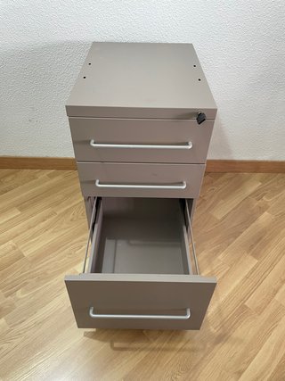 Cajonera metálica oficina con llave y 3 cajones