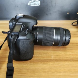 Cámara Canon EOS 7D con 2 objetivos ( negociable )