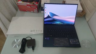 ASUS Zenbook 14 OLED UX3405CA-PZ006W