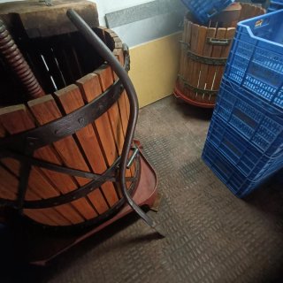 Prensa para bodega, vino, uvas