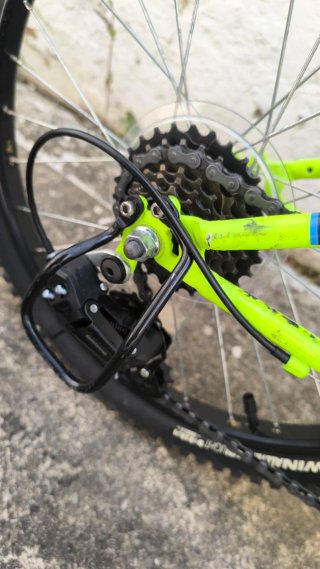 Bicicleta Rockrider ST500 de 20 pulgadas.