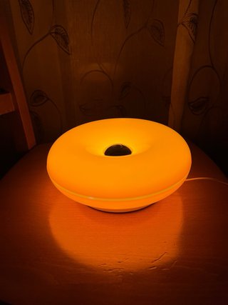 Lámpara LED táctil tipo IKEA donut 3 tonos regulab