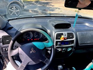 Mitsubishi Space Star 2003