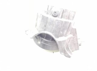 Faro antiniebla delantero kia 23237797 carens iii