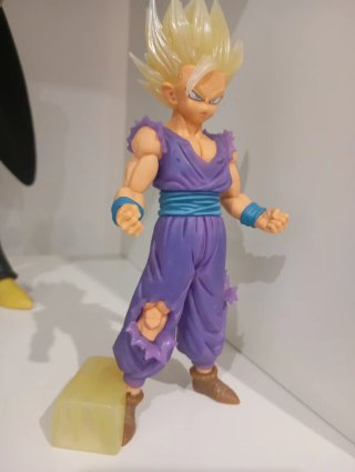 Figura Gohan Dragon Ball Z