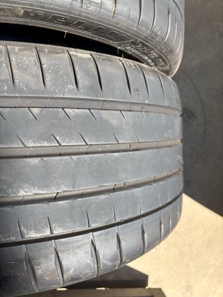 Neumáticos 275/35R19 100Y Michelin