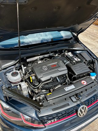 Volkswagen Golf GTI mk7,5 230cv DSG