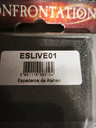 Figuras Confrontation Metal Edición Limitada