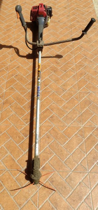 Desbrozadora Mitsubishi 3500