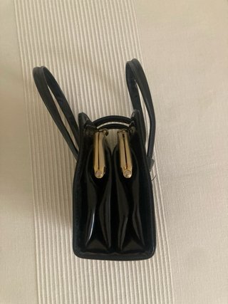 Dos bolsos vintage: marrón y negro