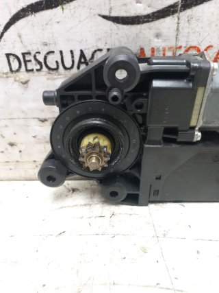 Motor Elevalunas Delantero Izquierdo Renault