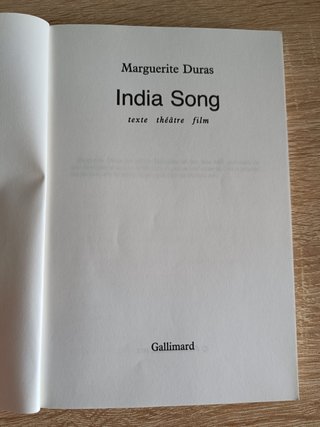 India song texte, théâtre, film