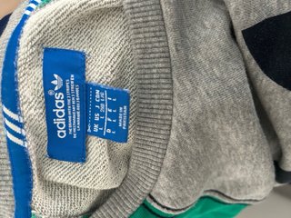 Sudadera Adidas Originals Gris y Verde
