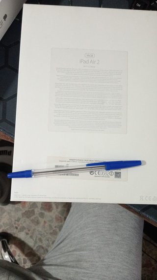 Scatola Apple iPad Air" Wifi Cellular 16 GB Space