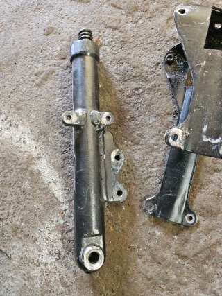 Barra suspensión Showa Vespino disco