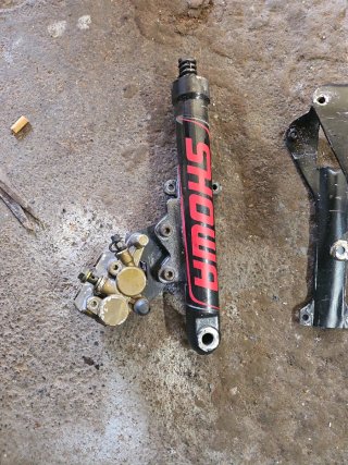 Barra suspensión Showa Vespino disco