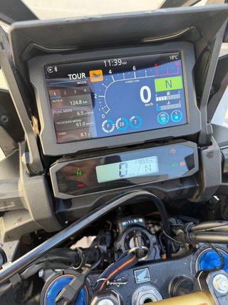 Honda Africa Twin 1100 Adventure 2024 manual