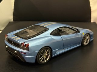 Ferrari 430 Scuderia 1:18 Hot Wheels Elite