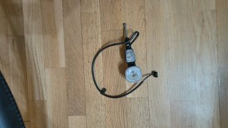 Rueda 700 RODI con dinamo Shimano y foco