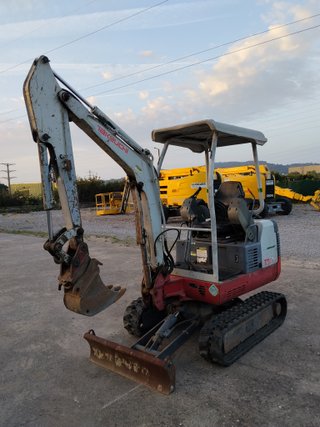 TAKEUCHI TB0216 2007