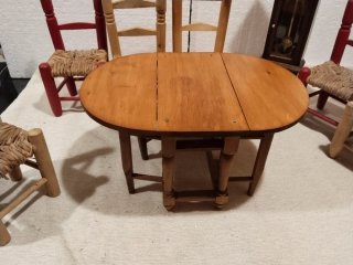 Mesa y 6 Sillas Casa Muñecas Madera
