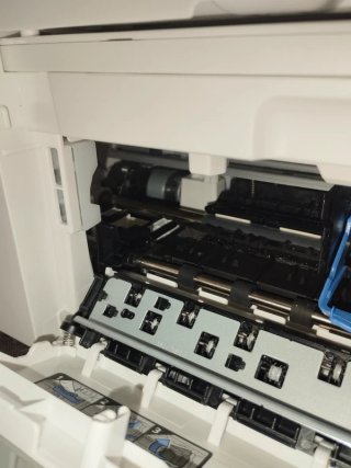 Impresora Canon Pixma TR4756i (No funciona)
