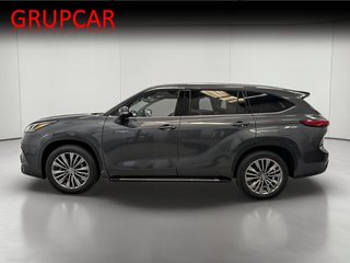 Toyota Highlander Hybrid Advance