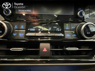 Toyota Highlander Hybrid Advance