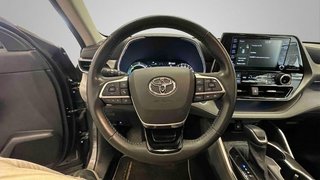 Toyota Highlander Hybrid Advance