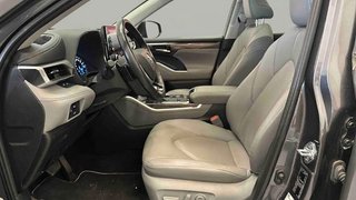 Toyota Highlander Hybrid Advance