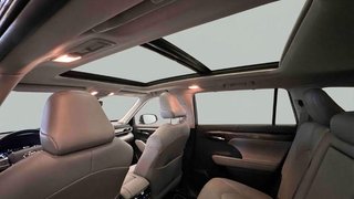 Toyota Highlander Hybrid Advance