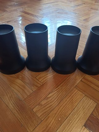 Elevadores de muebles negros (4 unidades)