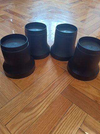 Elevadores de muebles negros (4 unidades)