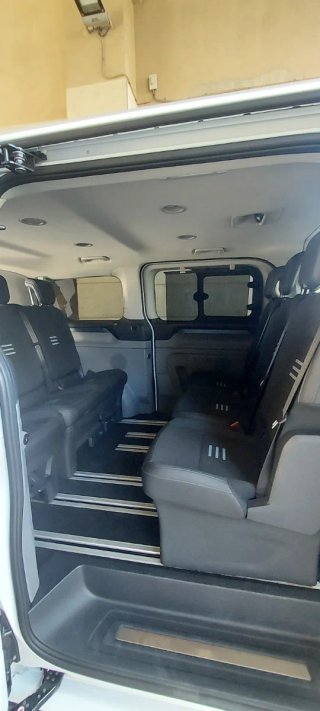 Ford Tourneo Custom 2025